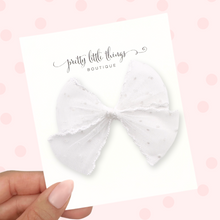 Load image into Gallery viewer, Delicate White Lace - 3.5"