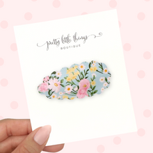 Load image into Gallery viewer, Pastel Floral - Snap Clip - 3 for $10