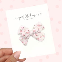 Load image into Gallery viewer, Soft Floral - Mini Nola 3.25”