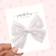 Load image into Gallery viewer, Lace - White - 3.5"