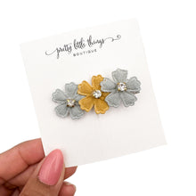 Load image into Gallery viewer, Crystal Flower Trio - Green/Mustard - 4.5cm Bar Clip