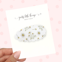 Load image into Gallery viewer, White Daisies - Snap Clip - 3 for $10