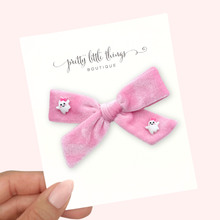 Load image into Gallery viewer, Bow Ghosties - Velvet - 4”