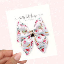 Load image into Gallery viewer, Princess Snowglobes - Sofia 3”