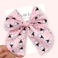 Load image into Gallery viewer, Witchy Ghosts - Fable Bow - 4.5”