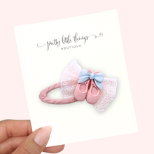 Load image into Gallery viewer, Pink/Blue Ballet Shoes - Open Snap Clip