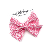 Load image into Gallery viewer, Pink Leopard - Nola Handtied Bow - 3.75”