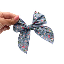 Load image into Gallery viewer, Blue Floral - School Girl 4.5”