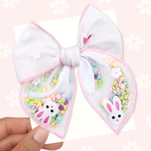 Load image into Gallery viewer, Easter Bunny - Shaker Fable - 4.5"