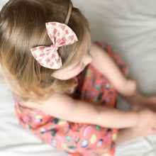 Load image into Gallery viewer, Mauve Daisies - Grace 3.25”