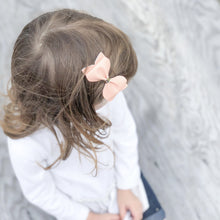 Load image into Gallery viewer, Smiley Faces - Lily 3”