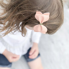 Load image into Gallery viewer, Smiley Faces - Lily 3”