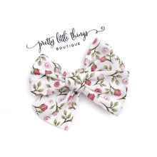 Load image into Gallery viewer, Rosebud Blooms - Nola Handtied Bow 3.75”