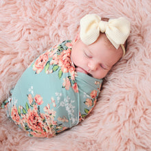 Load image into Gallery viewer, Maggie Fabric Bow