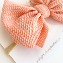 Load image into Gallery viewer, Maggie Fabric Bow