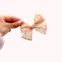 Load image into Gallery viewer, Pink Chiffon Daisies - Nola Handtied Bow - 3.75”
