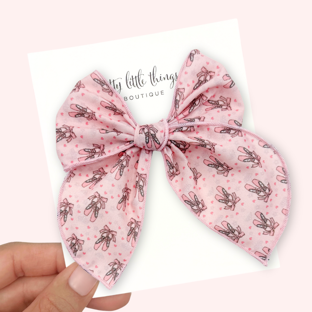 Ballet Shoes - Fable Bow - 4.5”