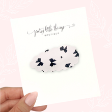 Load image into Gallery viewer, Black Bows - Snap Clip - 3 for $10
