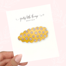 Load image into Gallery viewer, Happy Floral - Snap Clip - 3 for $10
