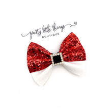 Load image into Gallery viewer, Mrs. Claus - Grace 3.25”
