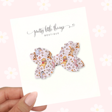 Load image into Gallery viewer, Honey Bear - Corrina 2.5"
