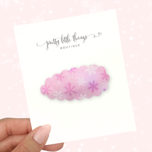 Load image into Gallery viewer, Pink Snowflake - Snap Clip (3 for $10)
