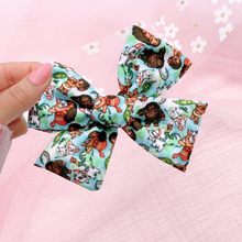 Load image into Gallery viewer, Island Princess - Nola Handtied Bow 3.75"
