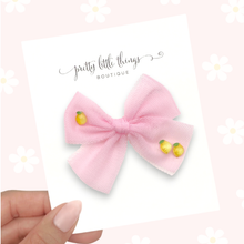 Load image into Gallery viewer, Luscious Lemons - Tulle Handtied Bow
