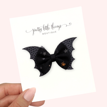 Load image into Gallery viewer, Tulle Bat - Black - 3.5&quot;
