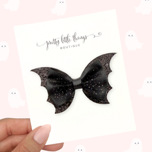 Load image into Gallery viewer, Black Tulle Bat - 4.5"
