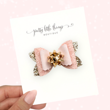 Load image into Gallery viewer, Present Bow - Pink - Liya 2.5”
