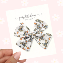 Load image into Gallery viewer, PR w/ Carrot Balloon X Reese's Little Pieces - Nola Handtied Bow 3.75”
