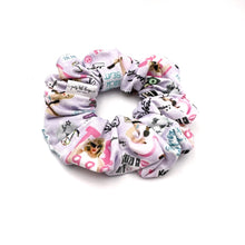 Load image into Gallery viewer, It&#39;s Me, Hi - Scrunchie (Adult)
